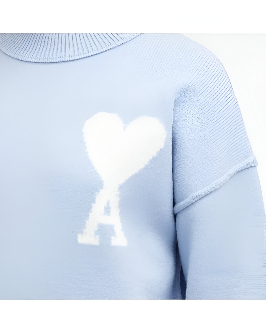 AMI HEART SWEATER