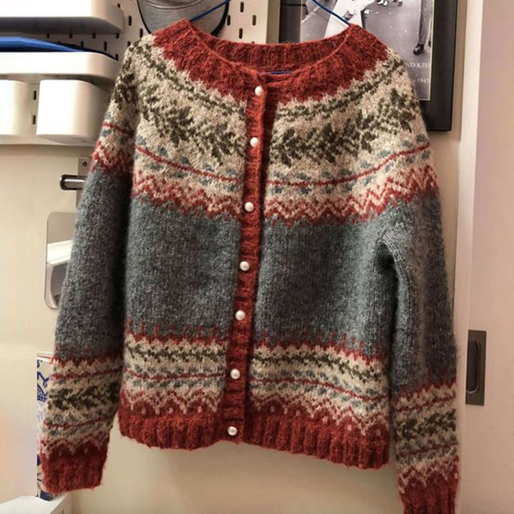 Atlas™ Retro Cardigan for Cold Days