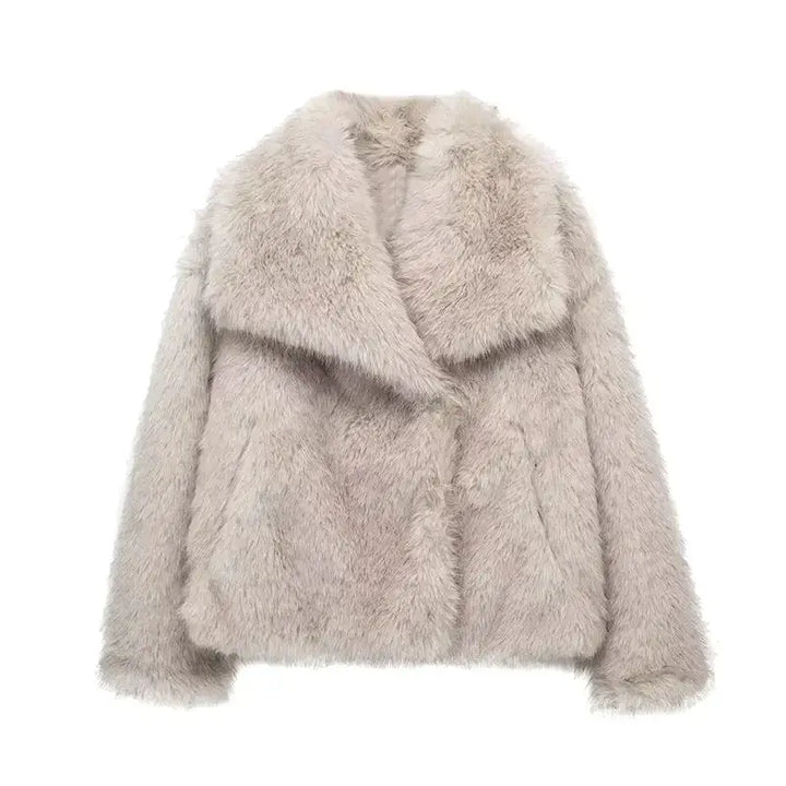 Macy - Fur Coat