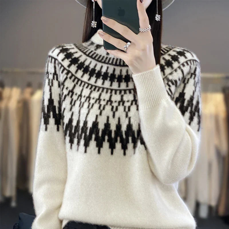 Fiona - Cozy Pullover